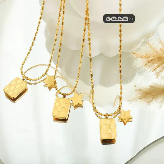Lumino Buzz Necklace
